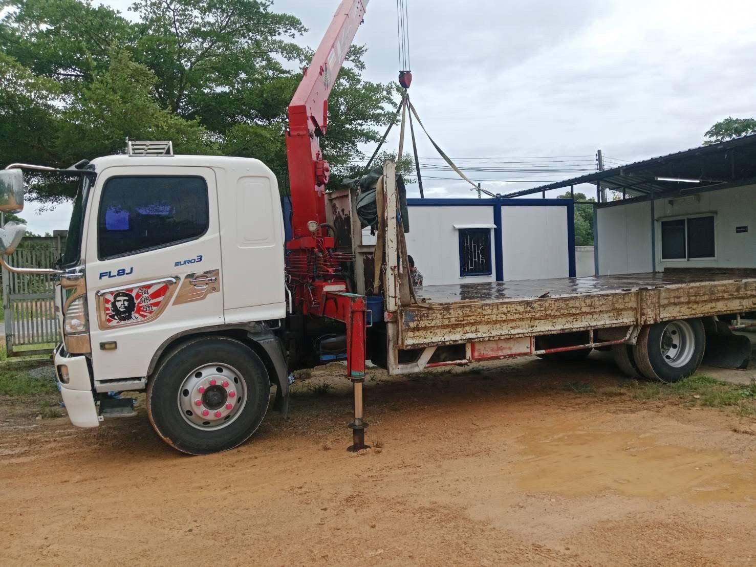 10 - https://รถเฮี้ยบชลบุรีให้เช่า.com | บริการรถเฮี๊ยบ รถเครน และรถกระเช้าทั่วชลบุรี ระยอง และทั่วไทย โดยทีมงานมืออาชีพ มั่นใจทุกโครงการด้วยมาตรฐานความปลอดภัยสูงสุด พร้อมใบ ปจ.2 และใบเซอร์