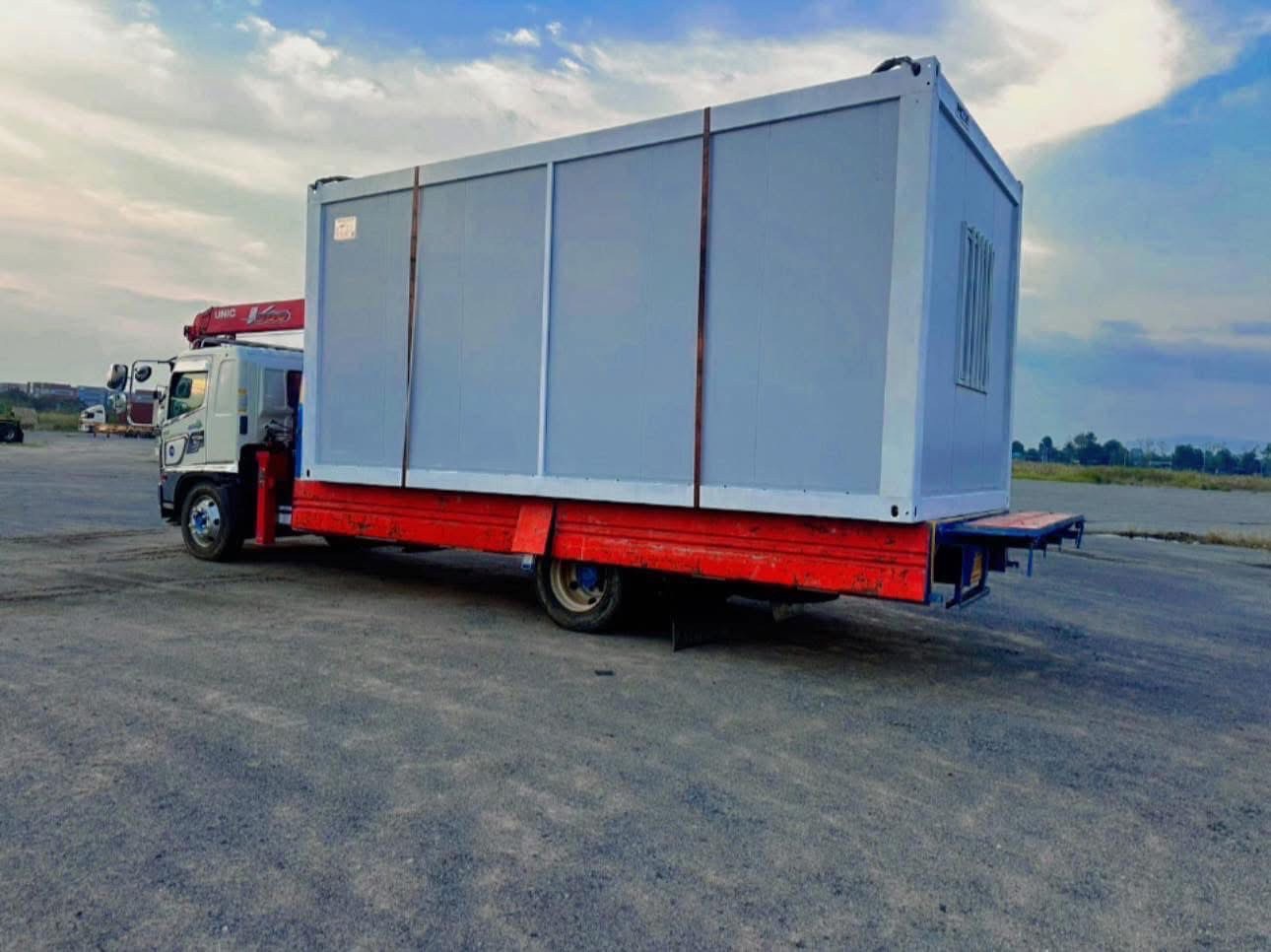 13 - https://รถเฮี้ยบชลบุรีให้เช่า.com | บริการรถเฮี๊ยบ รถเครน และรถกระเช้าทั่วชลบุรี ระยอง และทั่วไทย โดยทีมงานมืออาชีพ มั่นใจทุกโครงการด้วยมาตรฐานความปลอดภัยสูงสุด พร้อมใบ ปจ.2 และใบเซอร์