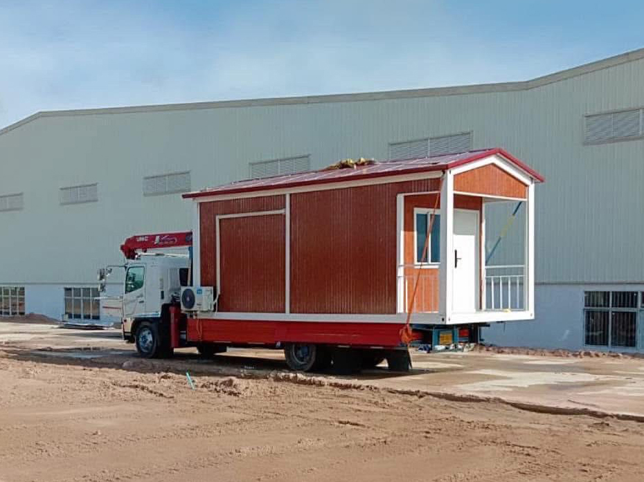 18 - https://รถเฮี้ยบชลบุรีให้เช่า.com | บริการรถเฮี๊ยบ รถเครน และรถกระเช้าทั่วชลบุรี ระยอง และทั่วไทย โดยทีมงานมืออาชีพ มั่นใจทุกโครงการด้วยมาตรฐานความปลอดภัยสูงสุด พร้อมใบ ปจ.2 และใบเซอร์