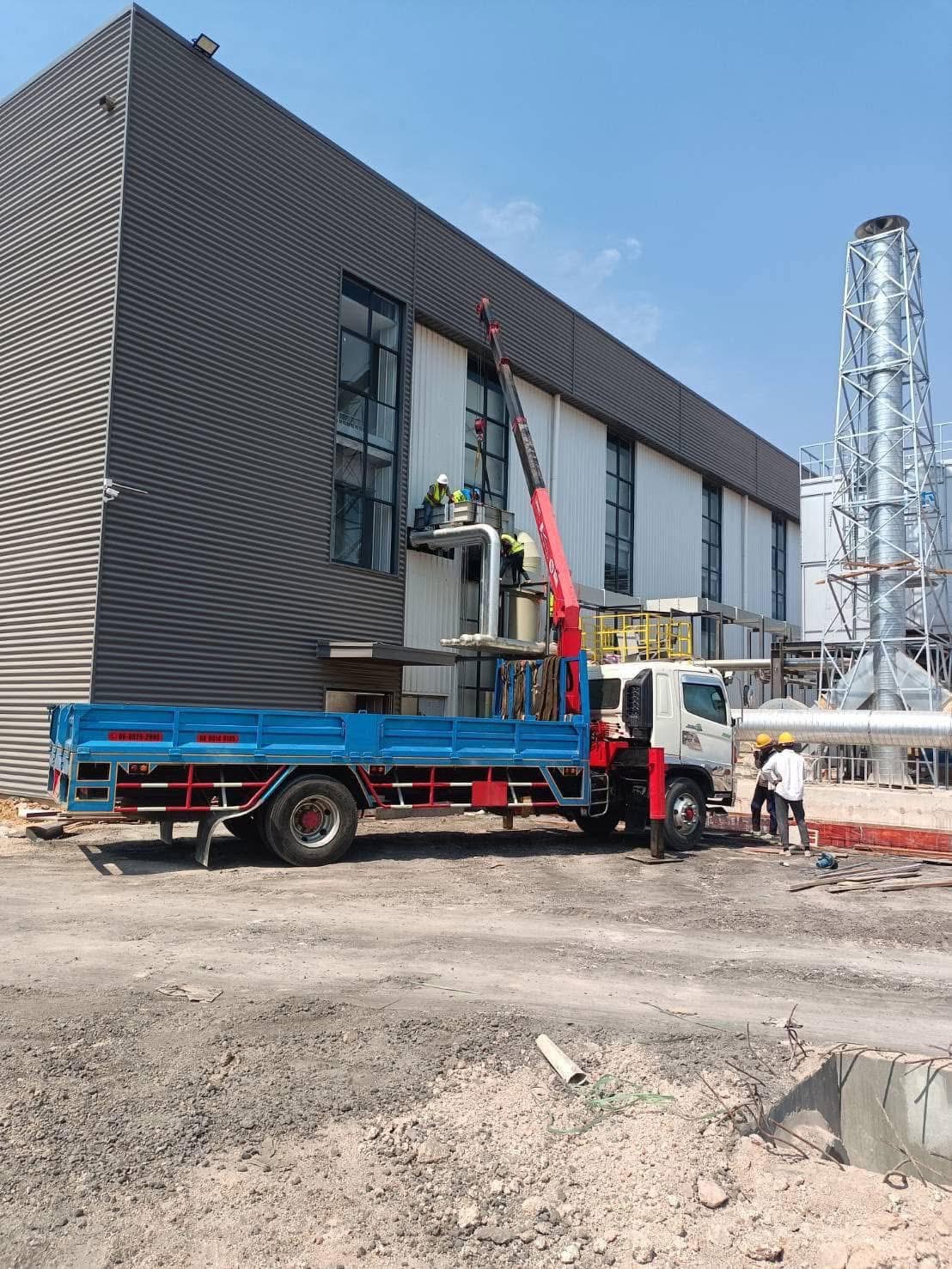 68 - https://รถเฮี้ยบชลบุรีให้เช่า.com | บริการรถเฮี๊ยบ รถเครน และรถกระเช้าทั่วชลบุรี ระยอง และทั่วไทย โดยทีมงานมืออาชีพ มั่นใจทุกโครงการด้วยมาตรฐานความปลอดภัยสูงสุด พร้อมใบ ปจ.2 และใบเซอร์